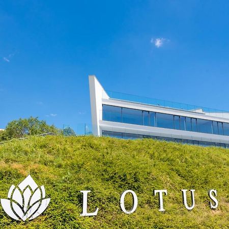 Lotus Luxury Rooms Warna Zewnętrze zdjęcie